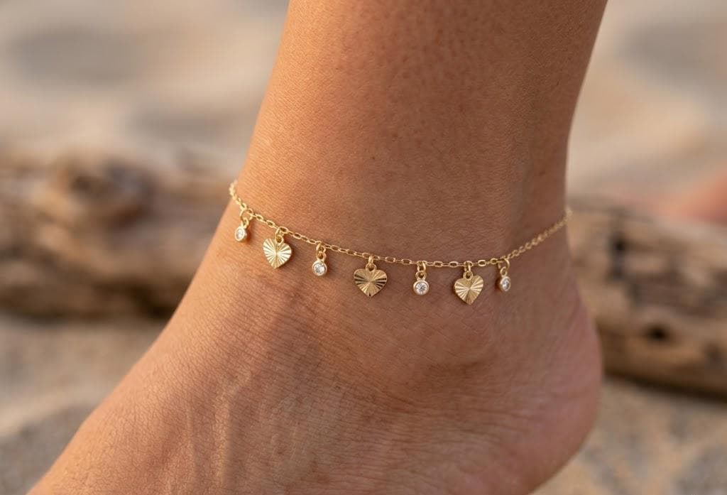 14K Gold Heart Charm Anklet, Dainty Sparkling Ankle Bracelet, Minimalist Boho Foot Jewelry