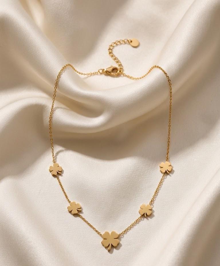 Gold Plated Four Leaf Clover Necklace – Minimalist Lucky Charm Everyday Jewelry