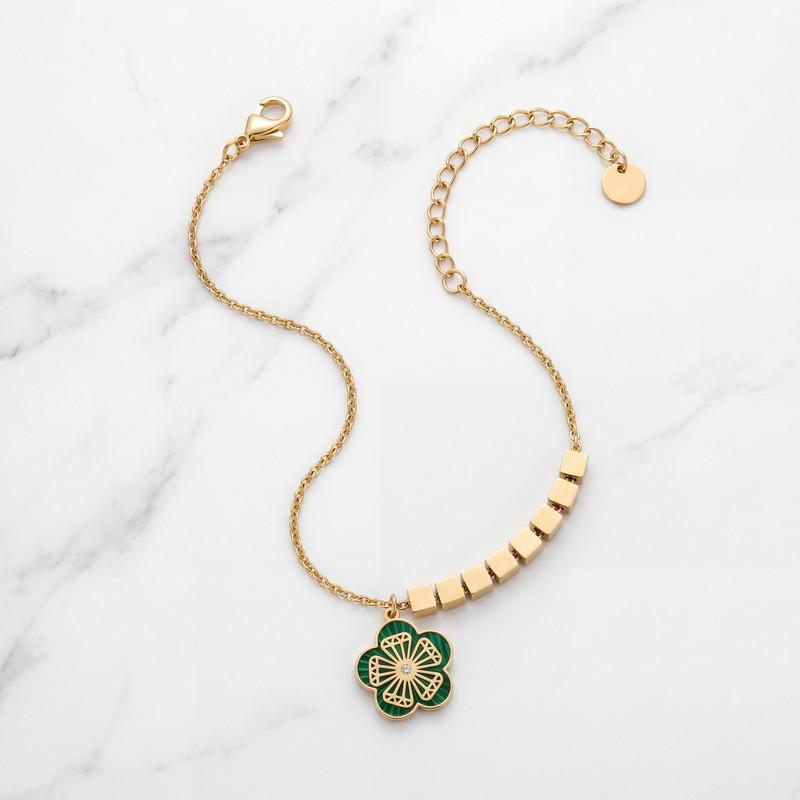 Gold Daisy Flower Charm Bracelet