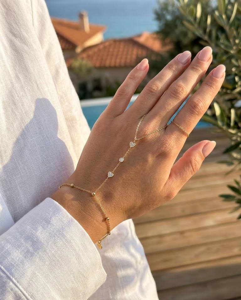 Gold Heart Shahmaran Bracelet, Dainty Hand Chain Bracelet, Minimalist Finger Bracelet, Gold Slave Bracelet, Delicate Zircon Hand Jewelry