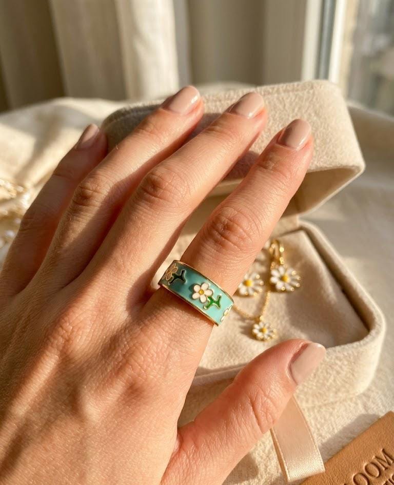 Turquoise Daisy Ring Adjustable Gold Enamel Flower Ring Cottagecore Jewelry Cute Aesthetic Gift for Women