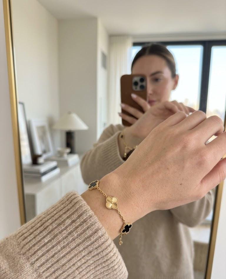 Black Clover Bracelet 18K Gold, Four Leaf Clover Charm Bracelet Women, Dainty Stack Bangle, Minimalist Jewelry Gift for Her