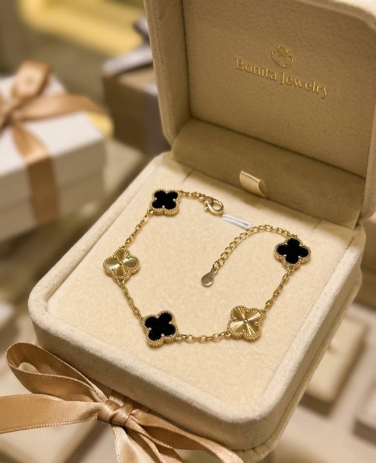 Black Clover Bracelet 18K Gold, Four Leaf Clover Charm Bracelet Women, Dainty Stack Bangle, Minimalist Jewelry Gift for Her