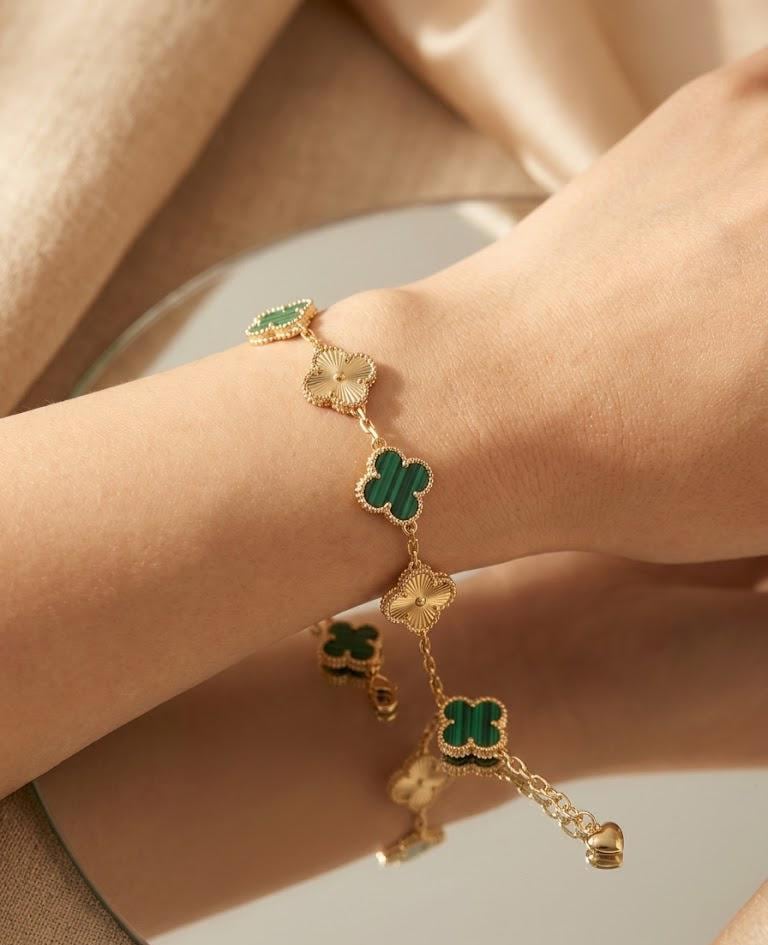 Green Malachite Clover Bracelet 18K Gold Plated | Lucky Four Leaf Charm | Dainty Adjustable Bracelet Gift for Her Birthday