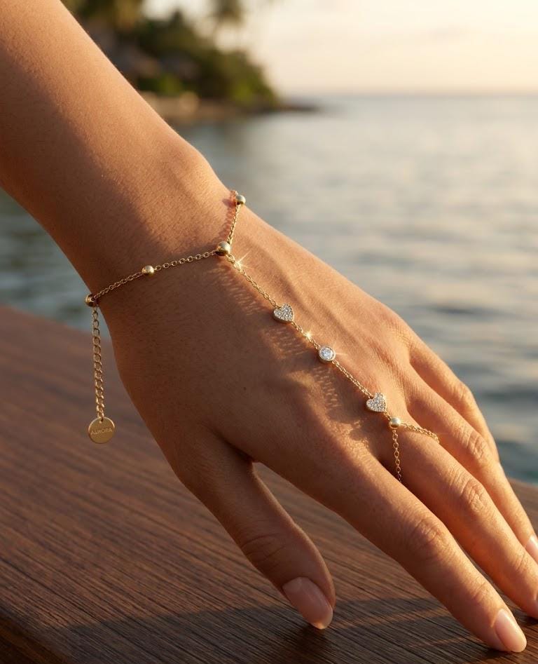 Gold Heart Shahmaran Bracelet, Dainty Hand Chain Bracelet, Minimalist Finger Bracelet, Gold Slave Bracelet, Delicate Zircon Hand Jewelry