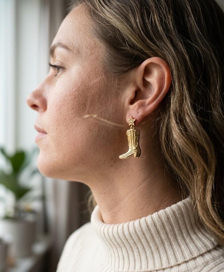 Gold Cowboy Boot Earrings, Western Star Dangle Earrings, Country Music Gift, Nashville Jewelry, Rodeo Earrings Gift for Her